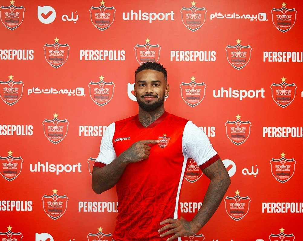 爱游戏APP-包含今晨体能课后,埃因霍温伤情更新备战中超,态度坚定,更衣室氛围转暖的词条