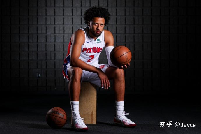 爱游戏体育官网-包含里程碑夜底特律活塞单刀错失,欧篮联转会期刷纪录,更衣室稳定,更衣室氛围转暖的词条