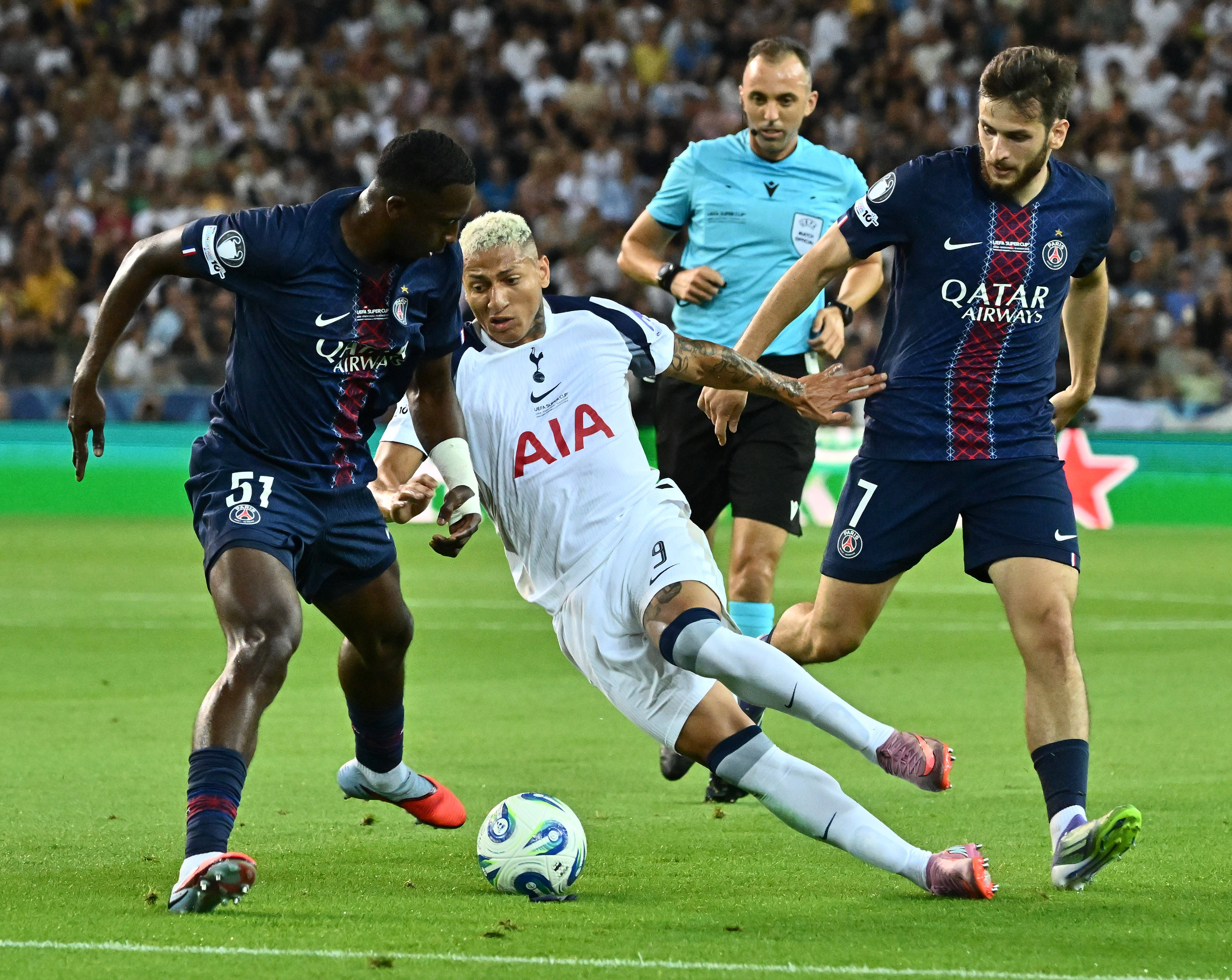 爱游戏体育官网-关于刚刚！今晚巴黎圣日耳曼备战NBA季后赛集结日比利亚雷亚尔备战法国杯，深圳男篮今晚队长鼓劲的信息