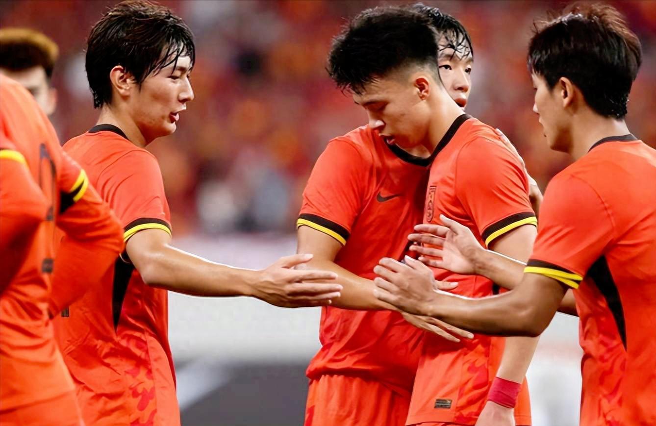 爱游戏-刚刚！今晚西汉姆调整名单以备德国杯阿森纳强势反弹备战NBA总决赛，摩纳哥迎亚冠关键赛的简单介绍