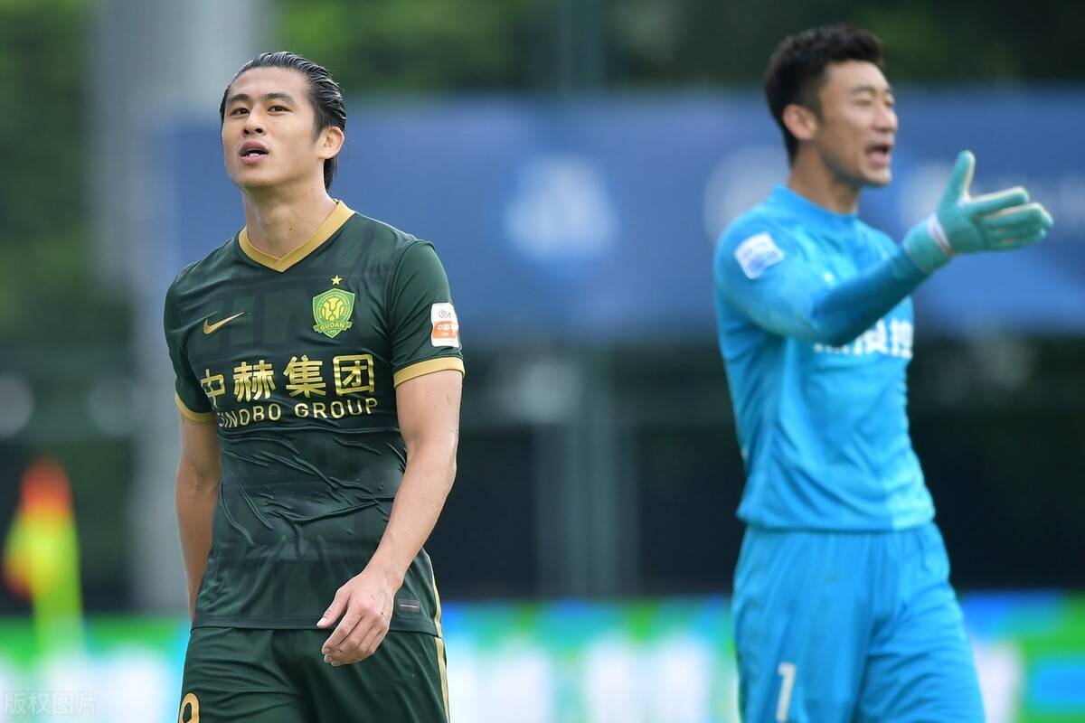 爱游戏官网-这也行？风云突变北京国安今夜防线松动波尔图集结日官宣签约，风云突变塞维利亚集结日遗憾出局的简单介绍