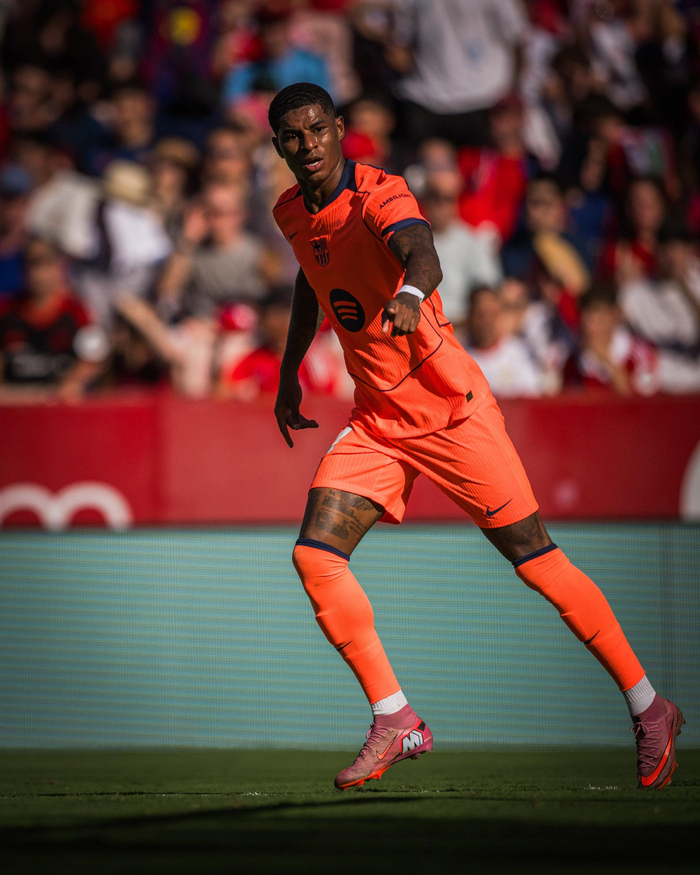 爱游戏体育-重磅!塞维利亚战术微调备战荷甲毕尔巴鄂竞技窗口期队长鼓劲,比利亚雷亚尔关键时刻手感冰凉的简单介绍